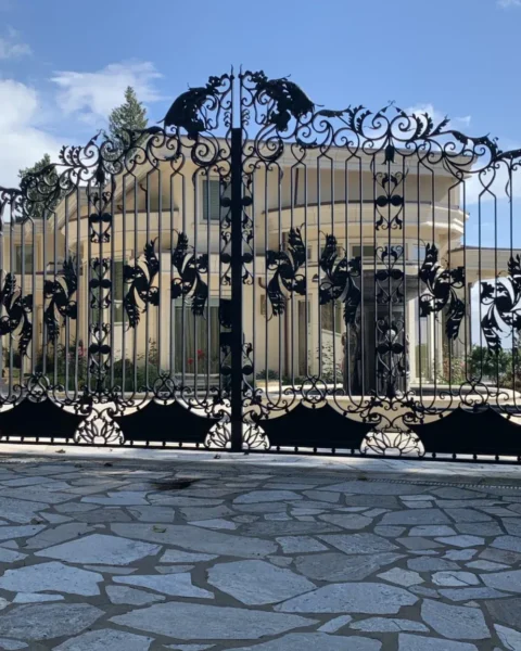 swing gates