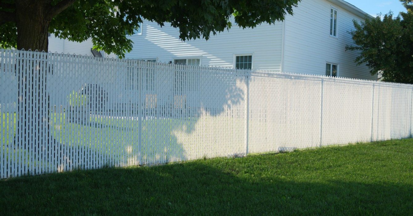 Photo by kev Fence Installation