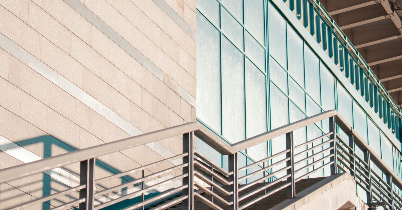 aluminum-railings aluminum-railings